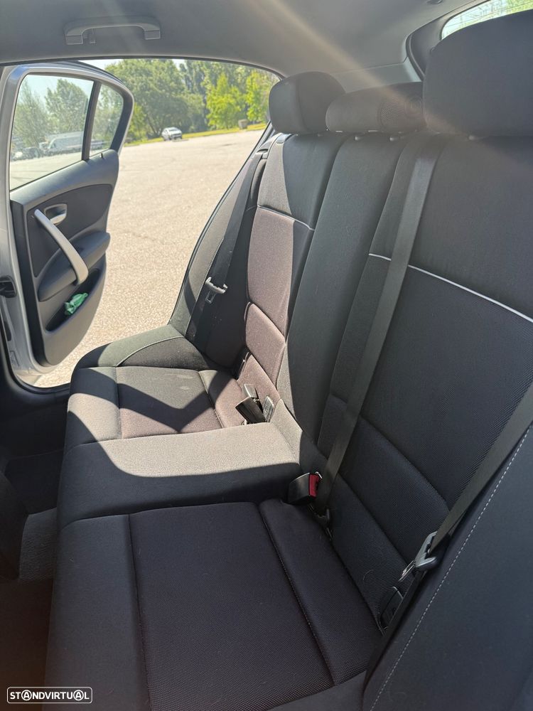 BMW 118 d DPF - 27