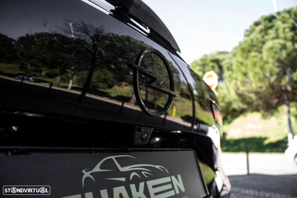 Opel Astra Sports Tourer 1.2 Turbo Auto GS Line - 9