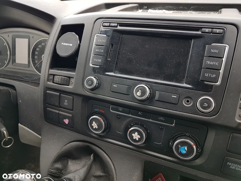 Volkswagen Transporter - 5