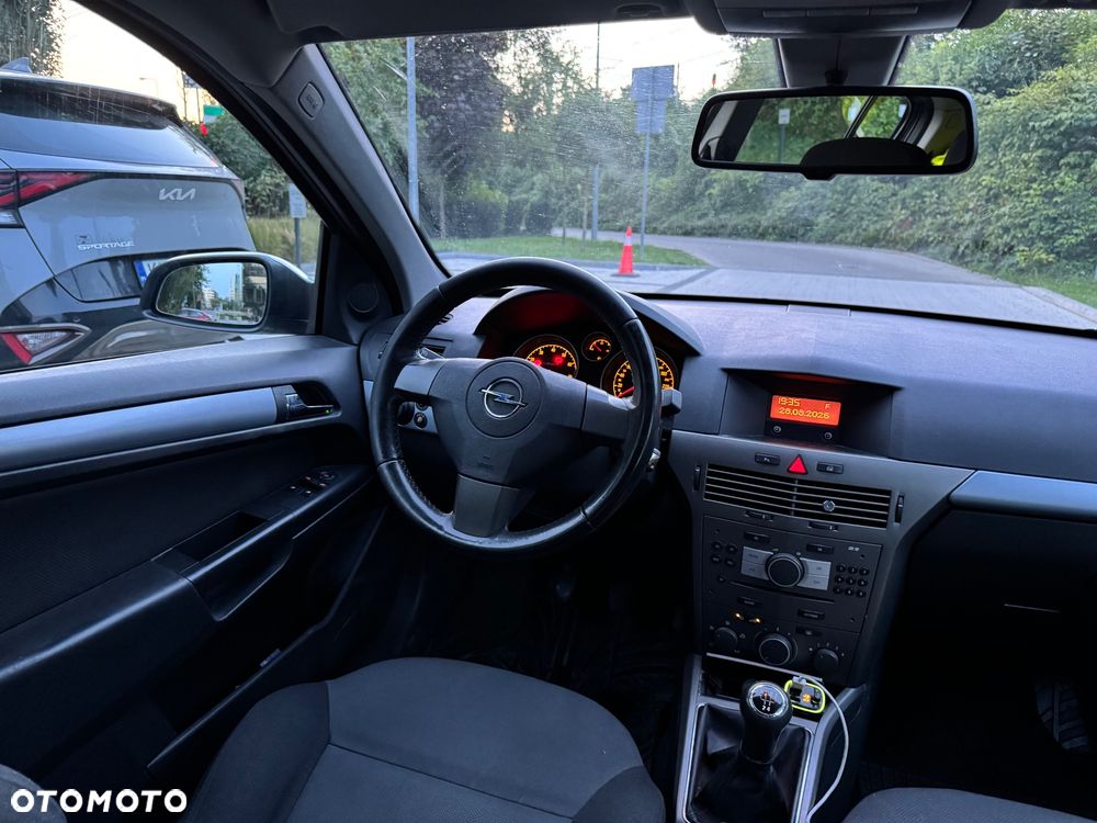Opel Astra 1.6 Catch me - 6