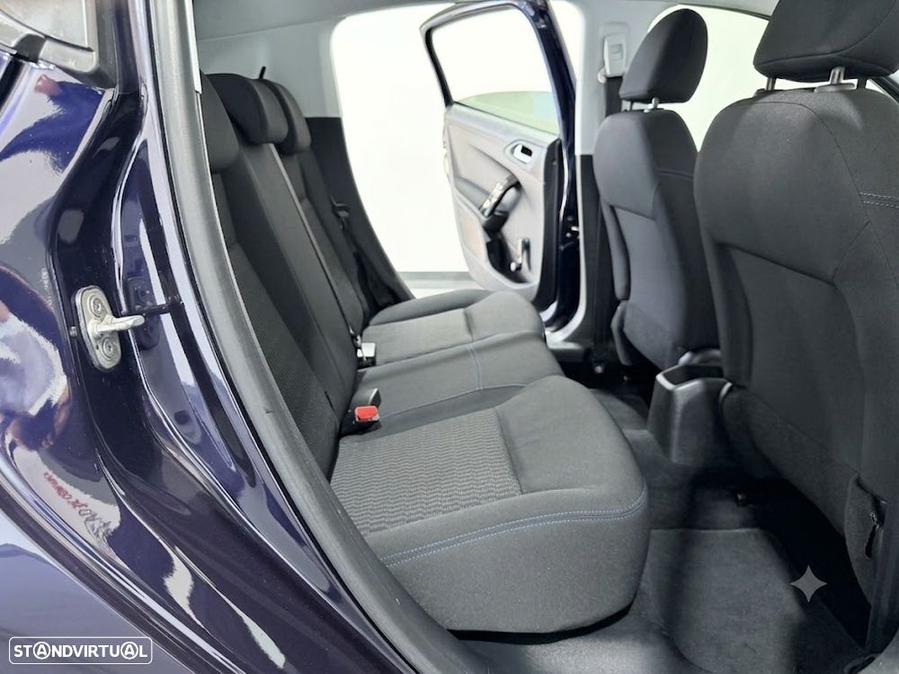 Peugeot 208 1.2 PureTech Style - 43