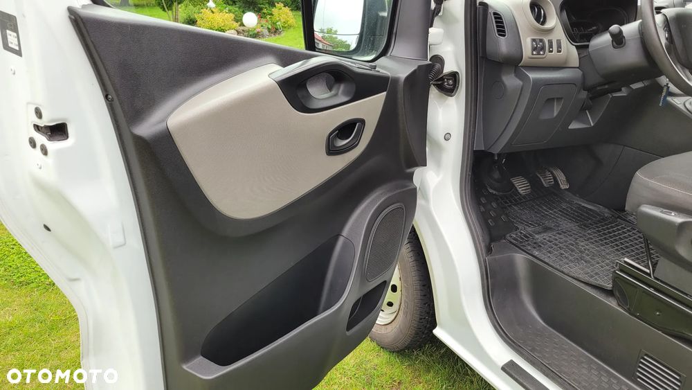 Renault Trafic - 15