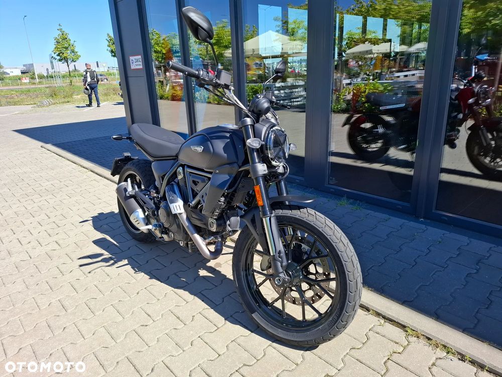 Ducati Scrambler - 8