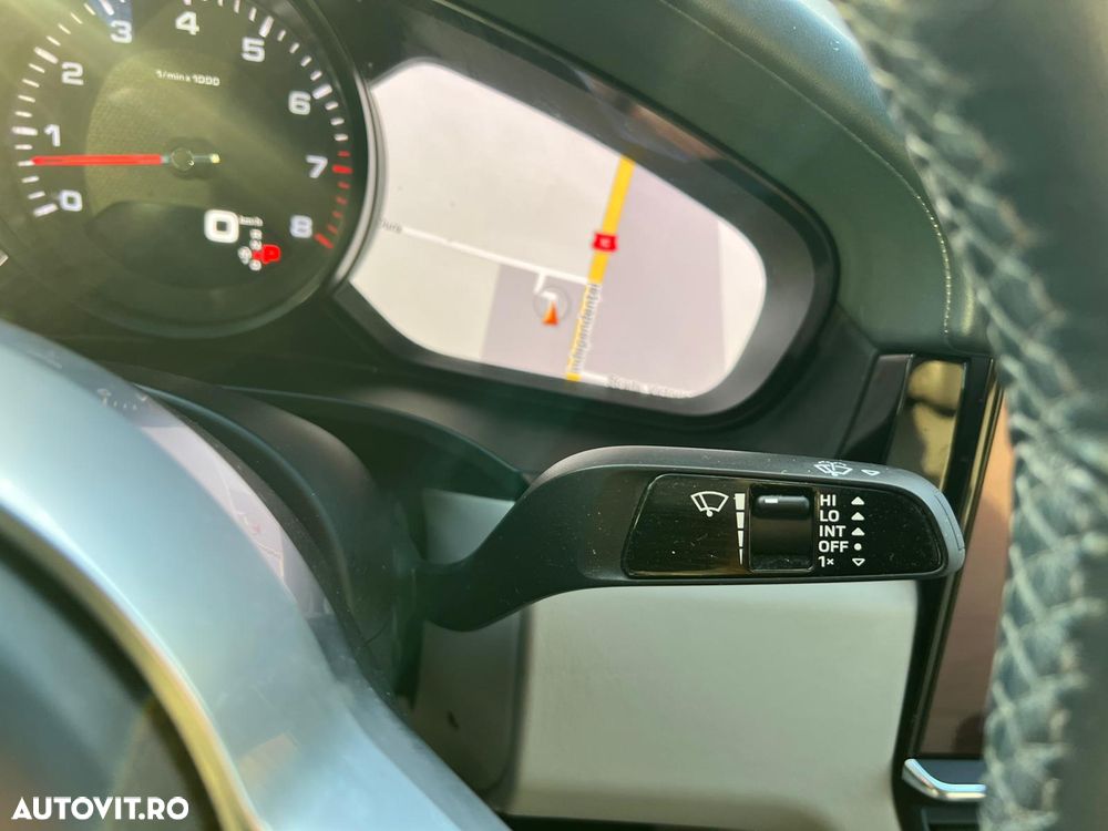 Porsche Cayenne - 11