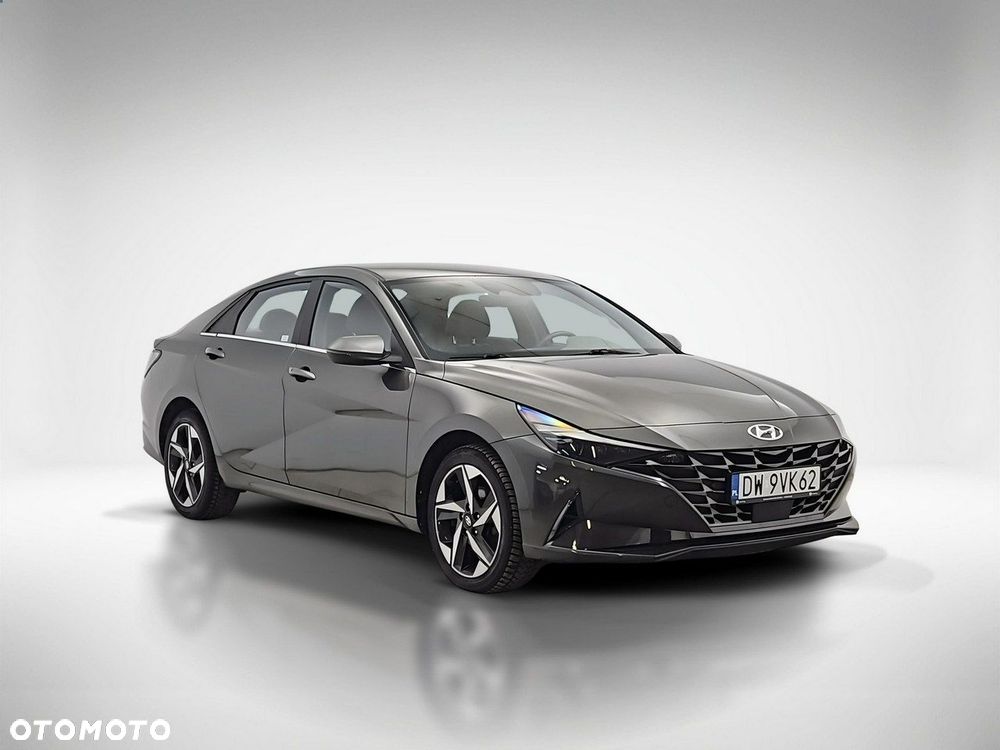 Hyundai Elantra 1.6 Executive CVT - 7