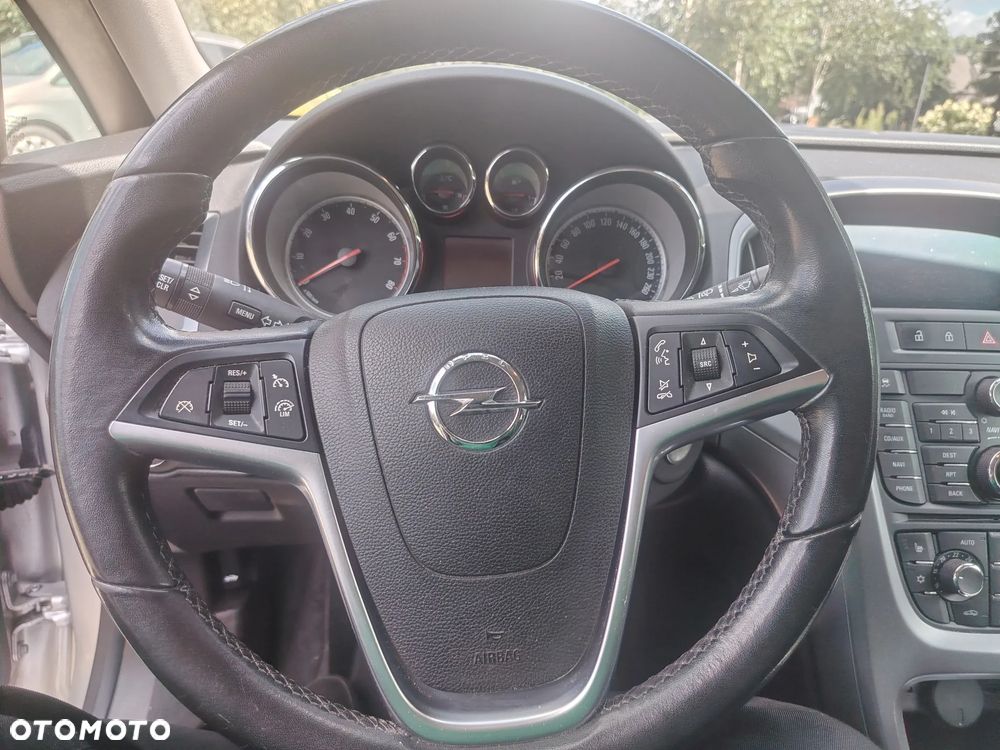 Opel Astra - 16
