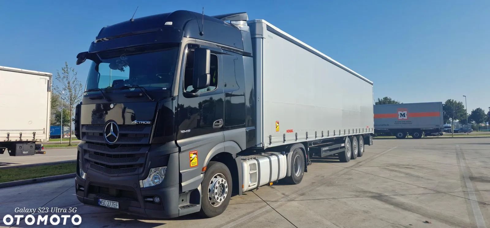 Mercedes-Benz Actros - 1