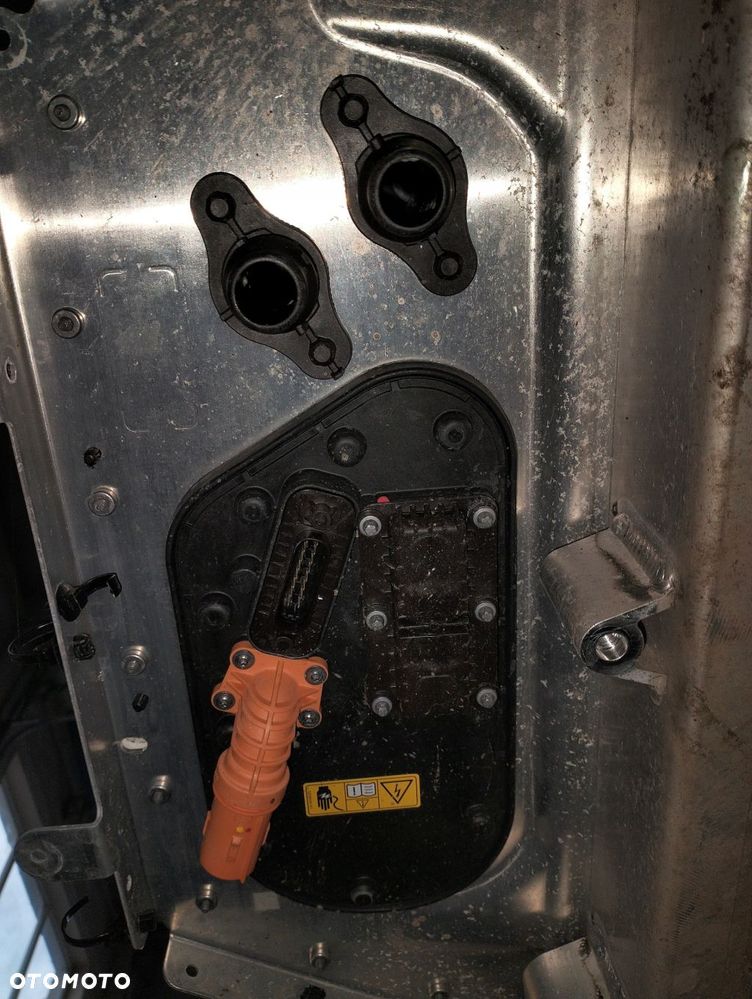 BMW iX3 G08 286KM 2021R BATERIA 8740408 232Ah - 14