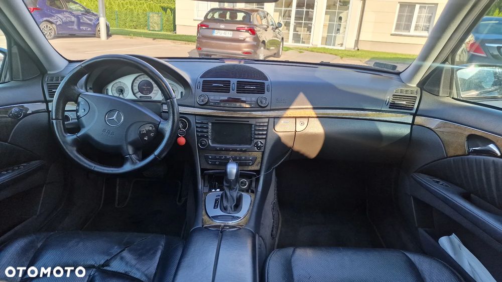 Mercedes-Benz Klasa E 320 CDI T Avantgarde - 5