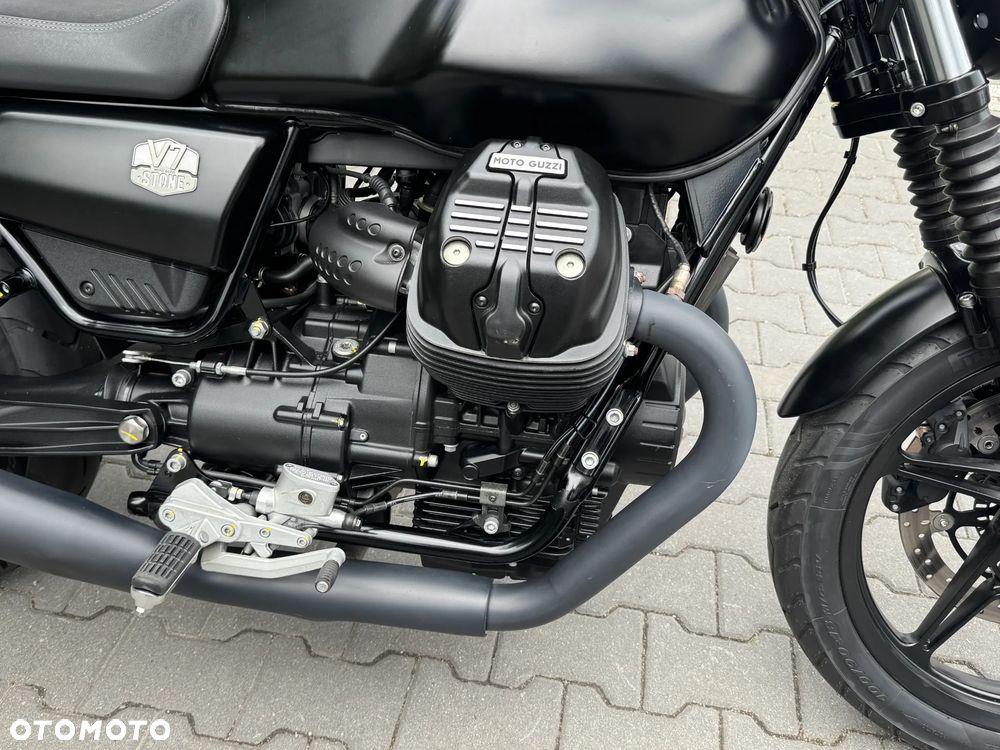 Moto Guzzi V7 - 15