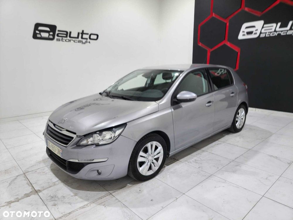 Peugeot 308 - 1