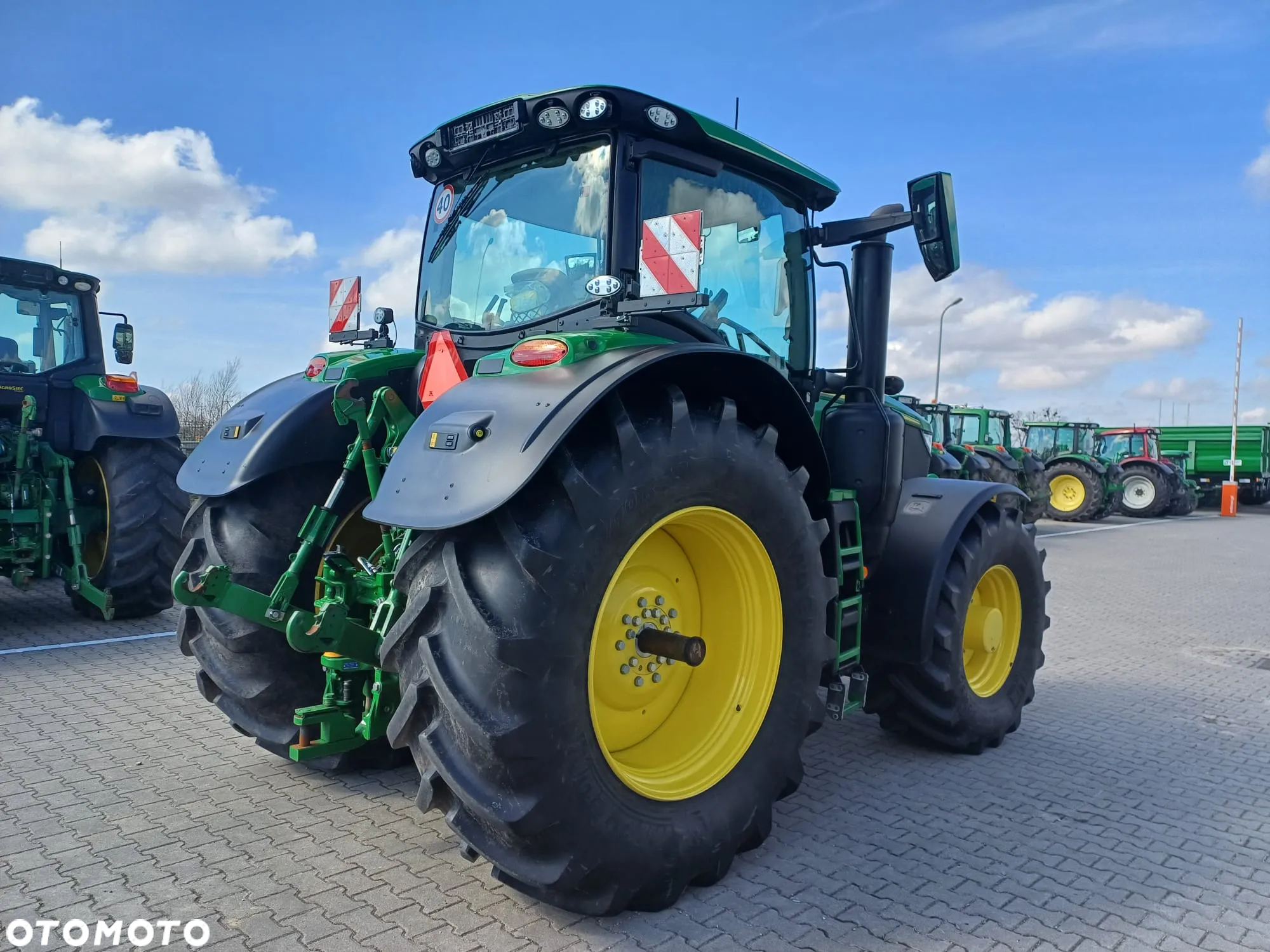 John Deere 6R250 - 3