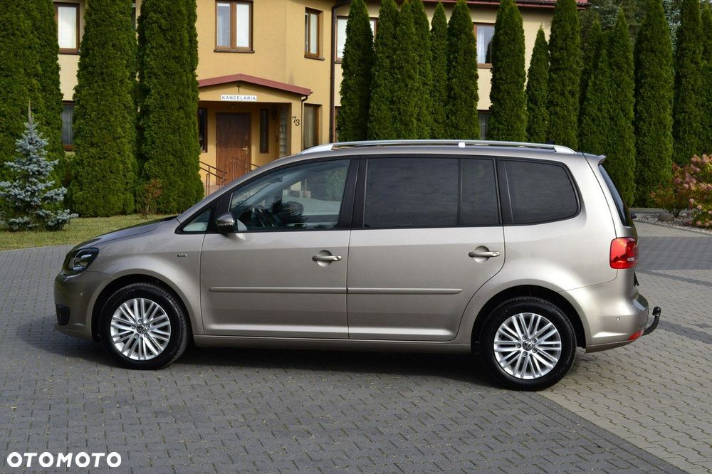 Volkswagen Touran 2.0 TDI DPF Life - 13