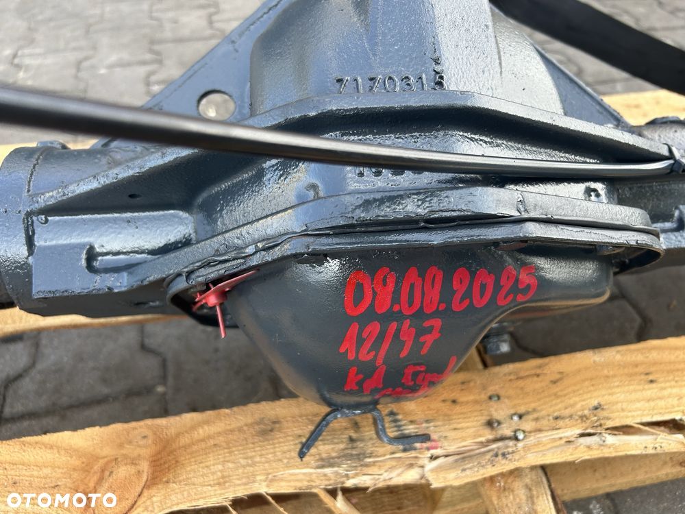 Most tylny Iveco Daily 50 C przelozenie 12/47 z 2017 r - 3