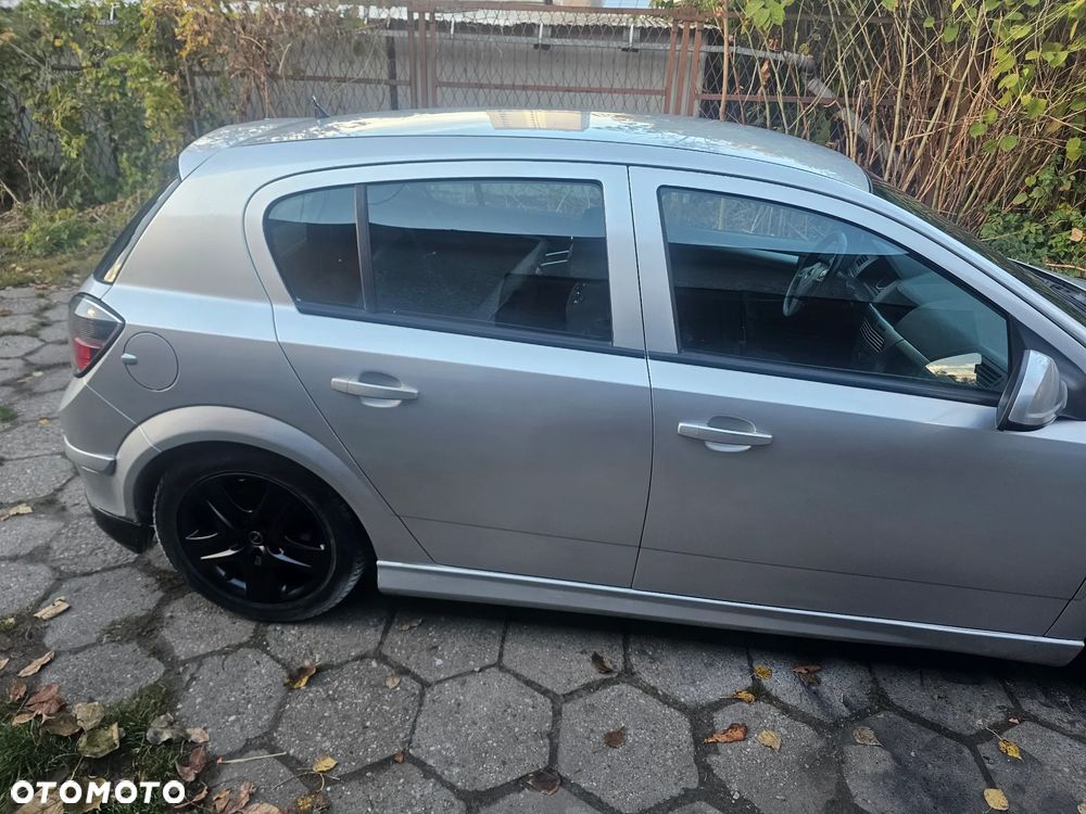 Opel Astra 2009 photo 5