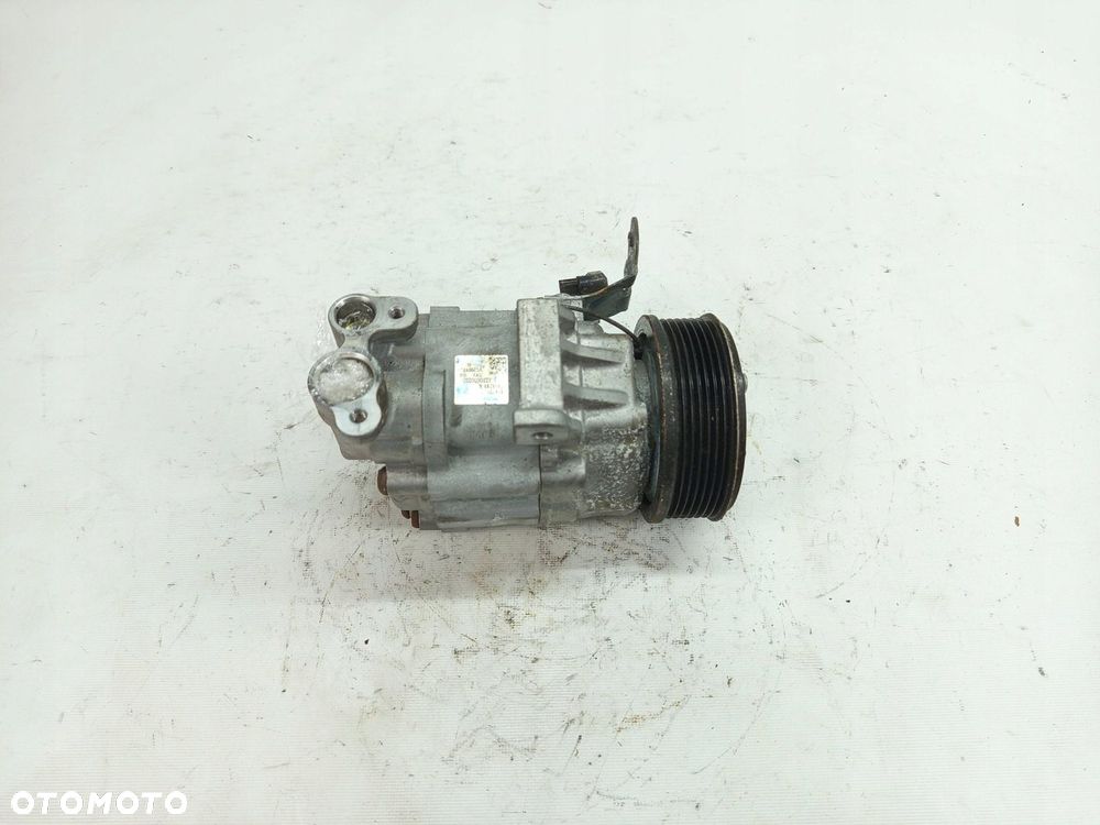 POMPA SPRĘŻARKA KLIMATYZACJI Subaru Forester SJ 2.0D 814731 - 1