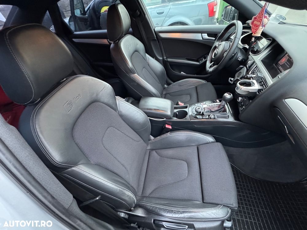 Audi A4 2.0 TDI DPF multitronic S line Sportpaket - 28