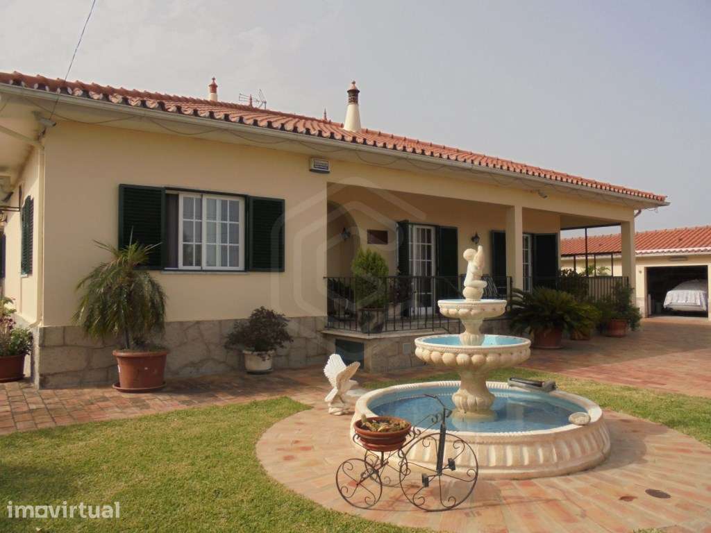 Moradia T4 com piscina na Luz de Tavira, Algarve - Grande imagem: 4/34