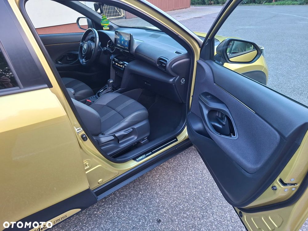 Toyota Yaris Cross Hybrid 1.5 Adventure - 33