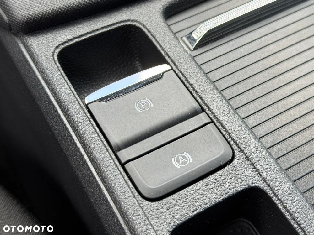 Skoda Octavia 1.5 TSI ACT Ambition - 21
