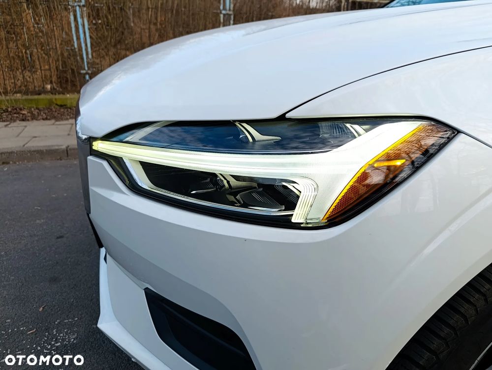 Volvo XC 60 T5 AWD Geartronic Momentum - 20