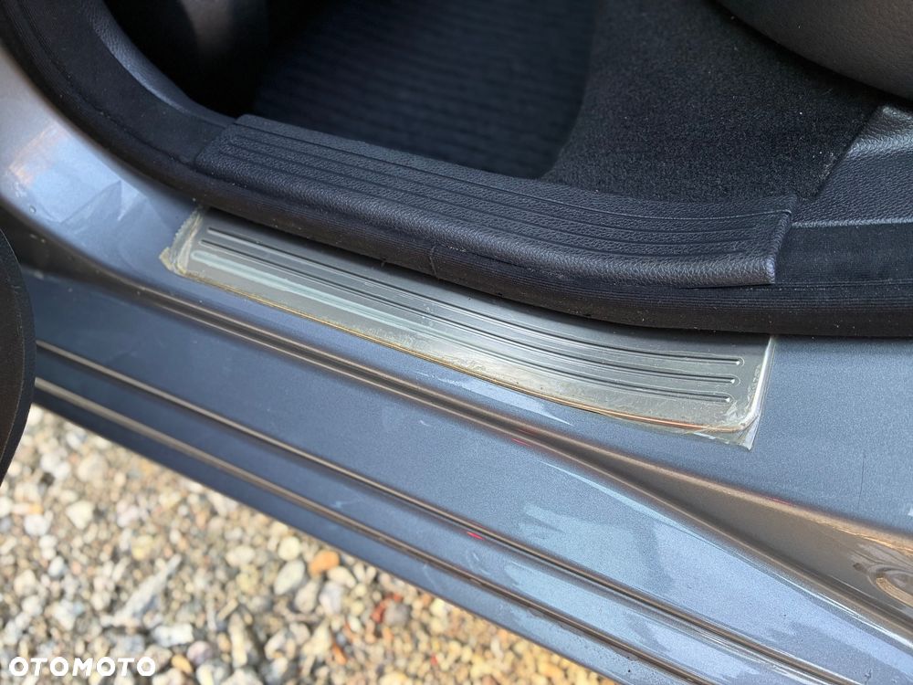 Mercedes-Benz Klasa C 350 Avantgarde - 24