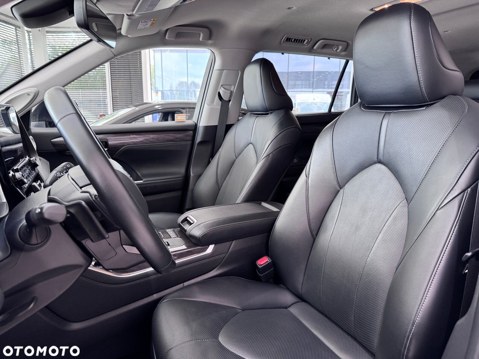 Toyota Highlander - 10
