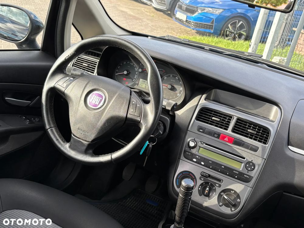 Fiat Linea 1.4 Dynamic Euro5 - 14