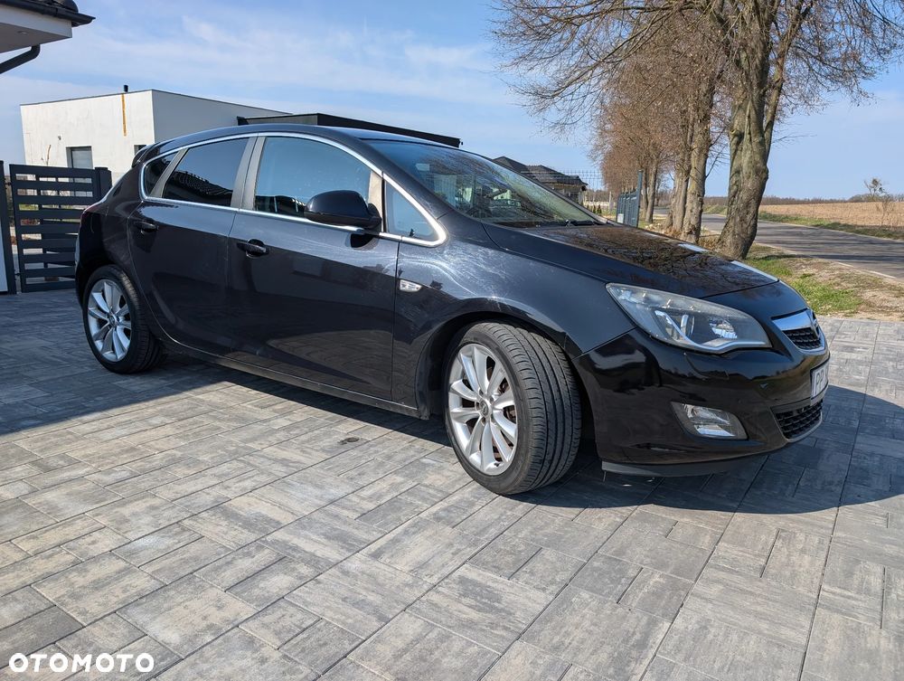 Opel Astra 2.0 CDTI DPF Edition - 9