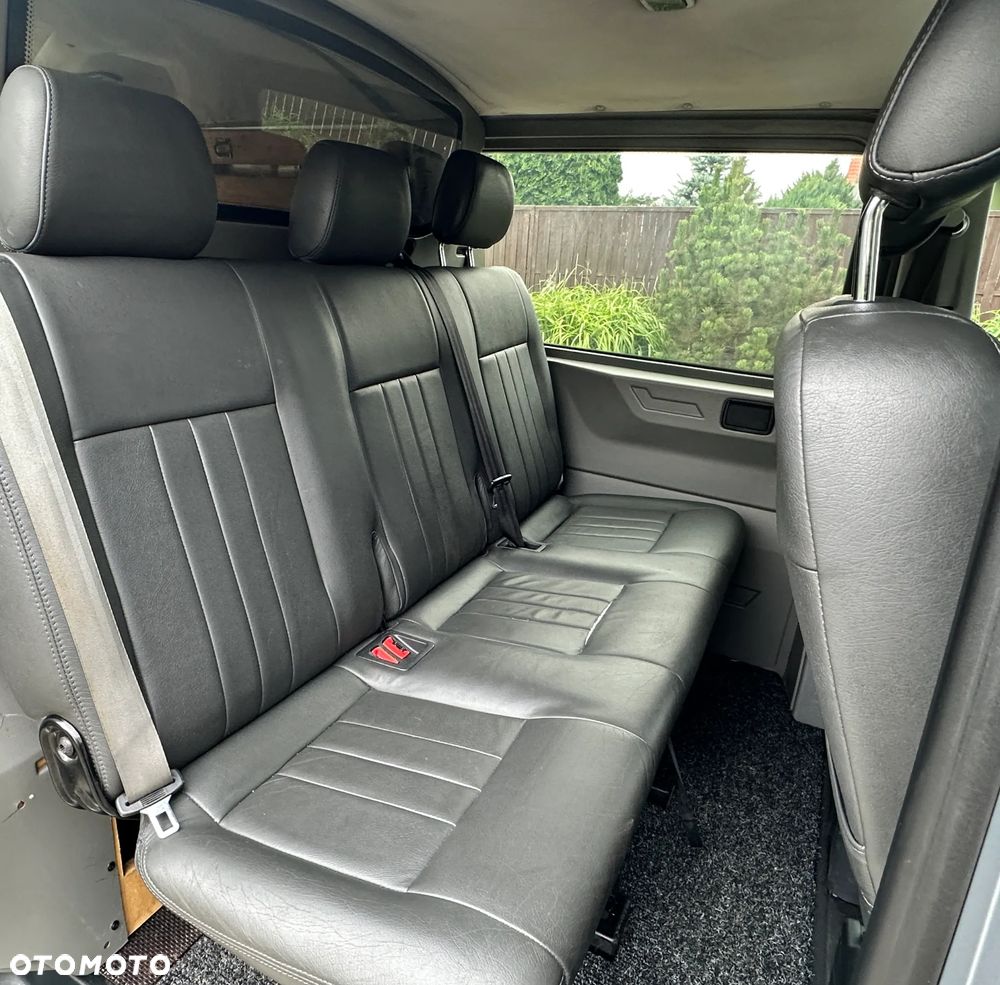 Volkswagen Multivan - 19