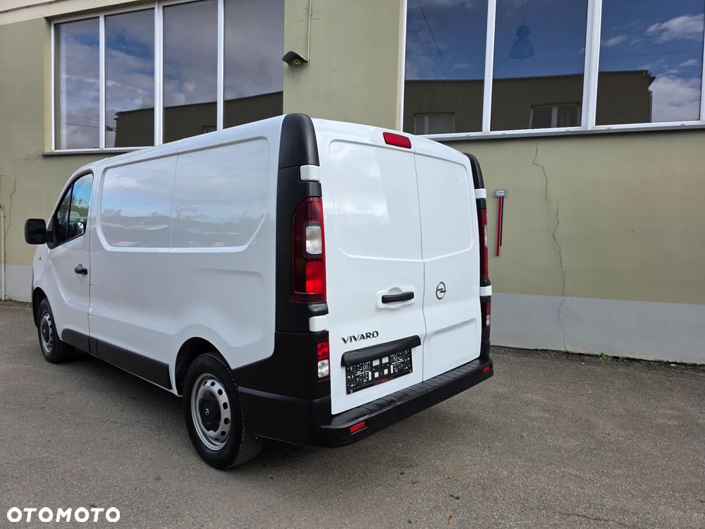 Opel Vivaro - 6