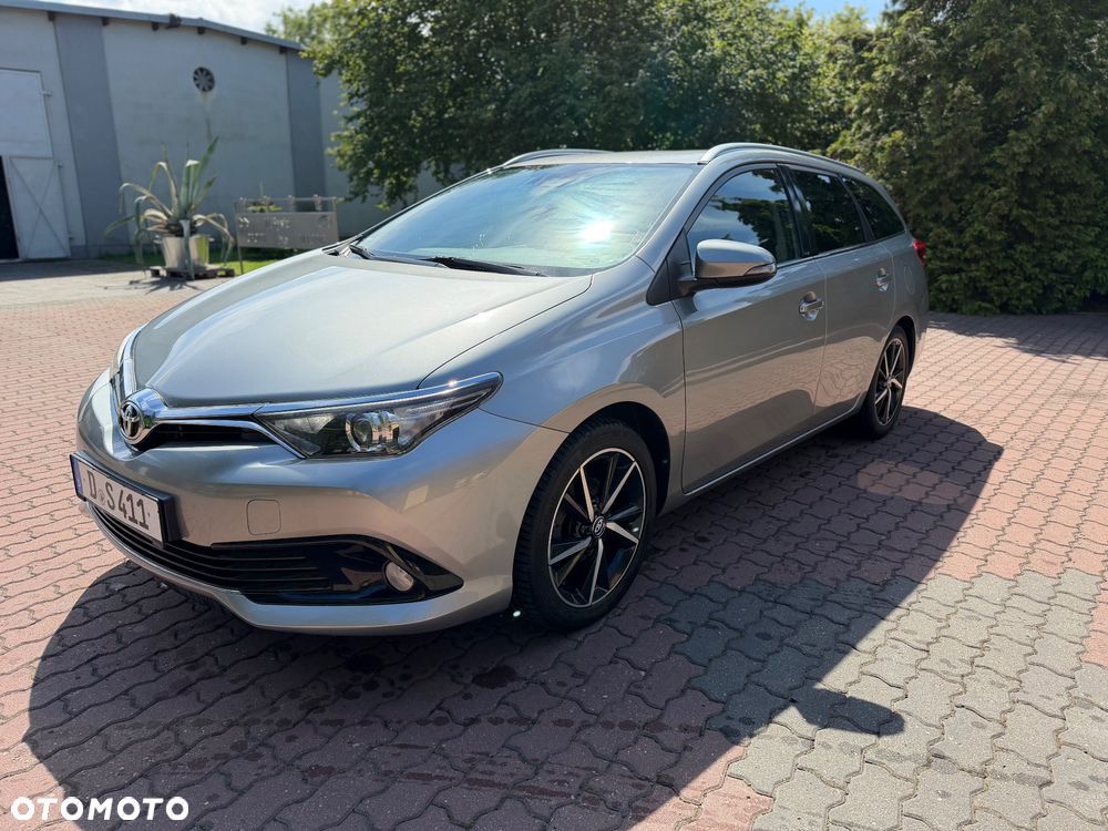 Toyota Auris 1.2 Turbo Edition S+ - 1