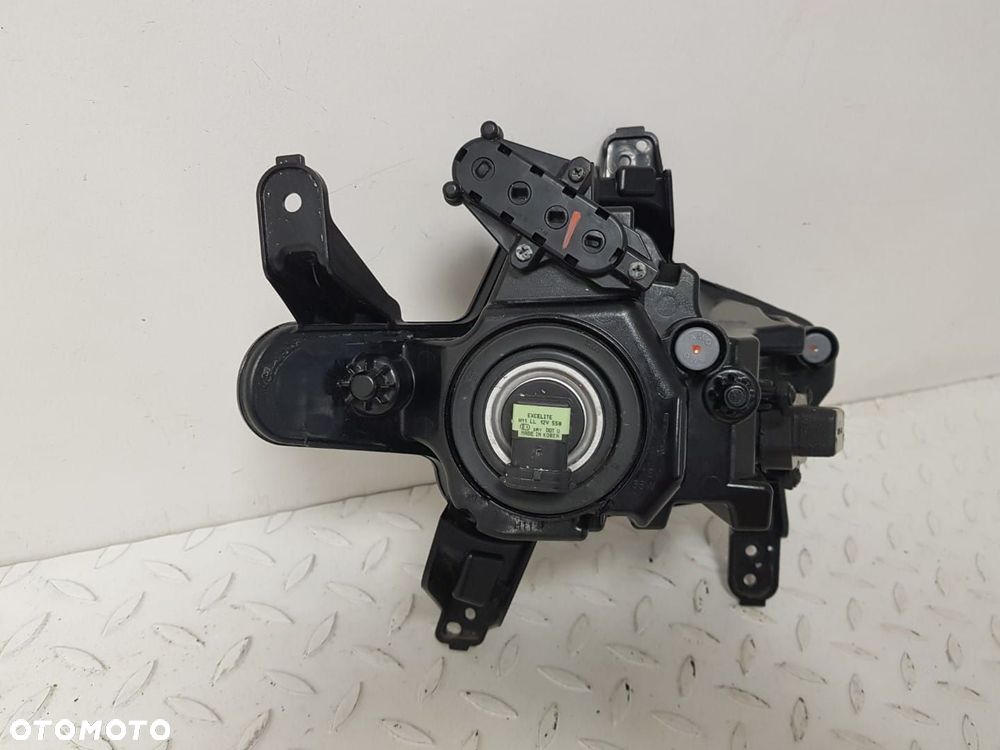 HALOGEN PRZECIWMGIELNY LEWY PRZEDNI LEWA PRZÓD KIA CEED III 3 LIFT 21-25 92201-J7500 - 7