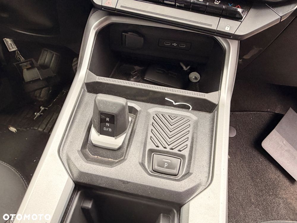 Dacia Bigster 1.8 Full Hybrid 155 Journey MMT - 20