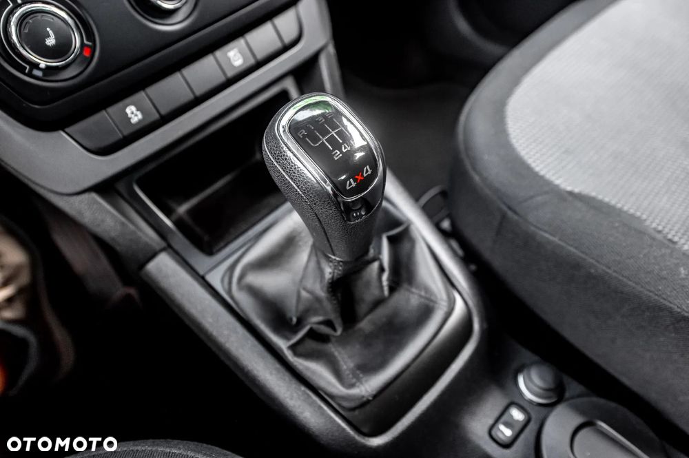 Skoda Yeti 1.8 TSI 4x4 Ambition PLUS EDITION - 29