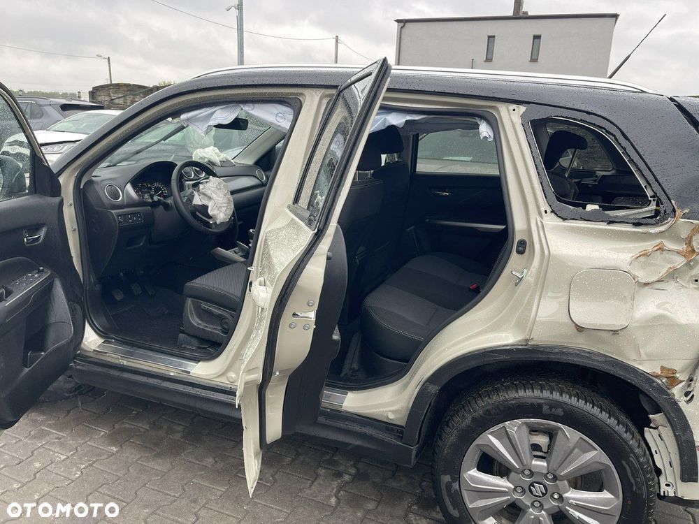 Suzuki Vitara - 7