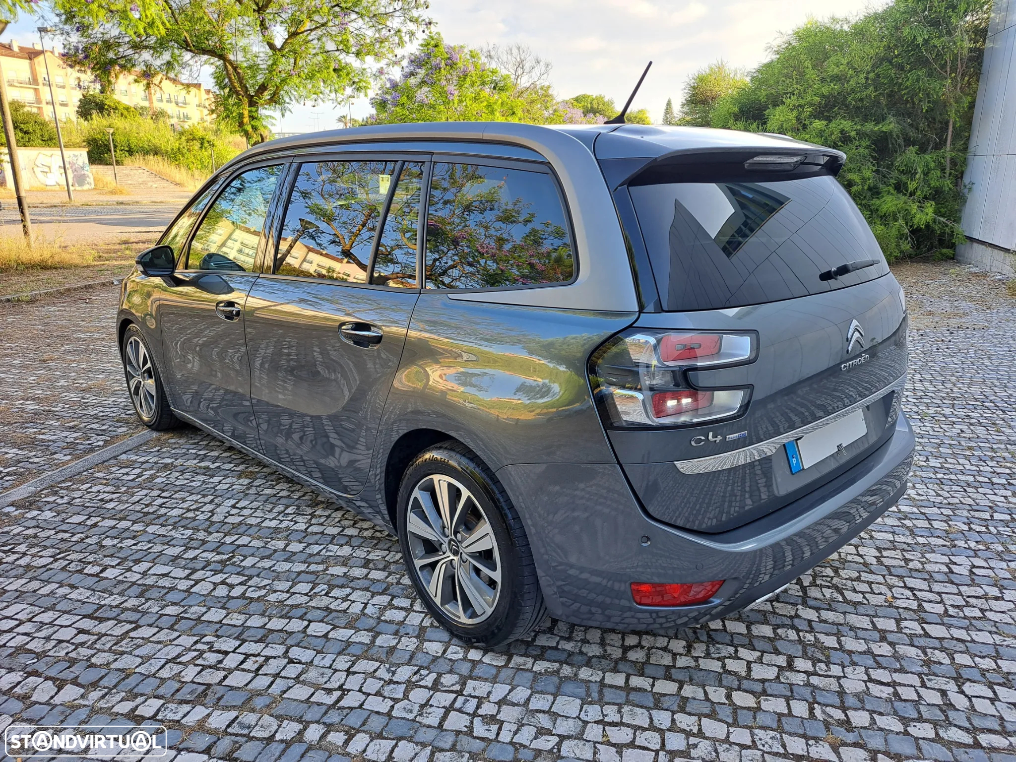 Citroën C4 Grand Picasso 1.6 HDi Exclusive CMP6 - 12
