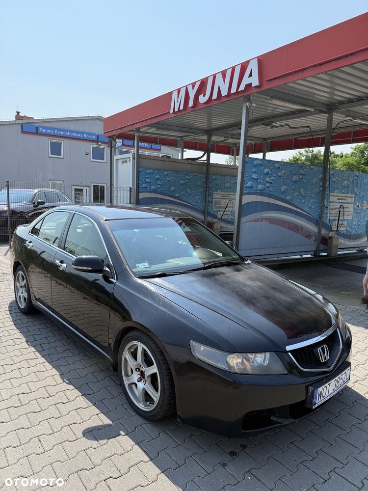 Honda Accord - 1