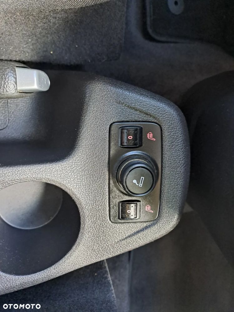 Ford Tourneo Connect Grand 1.6 EcoBoost Titanium - 34