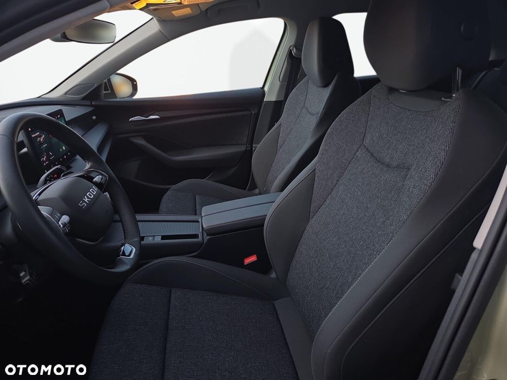 Skoda Superb 1.5 TSI mHEV Essence DSG - 12