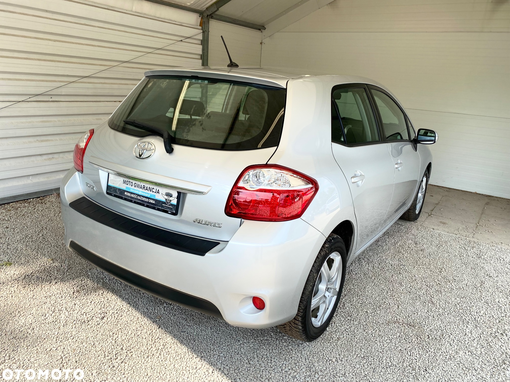 Toyota Auris 1.6 Luna - 26
