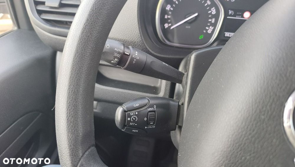 Opel Vivaro Kombi Compact 2,7t Enjoy - 11