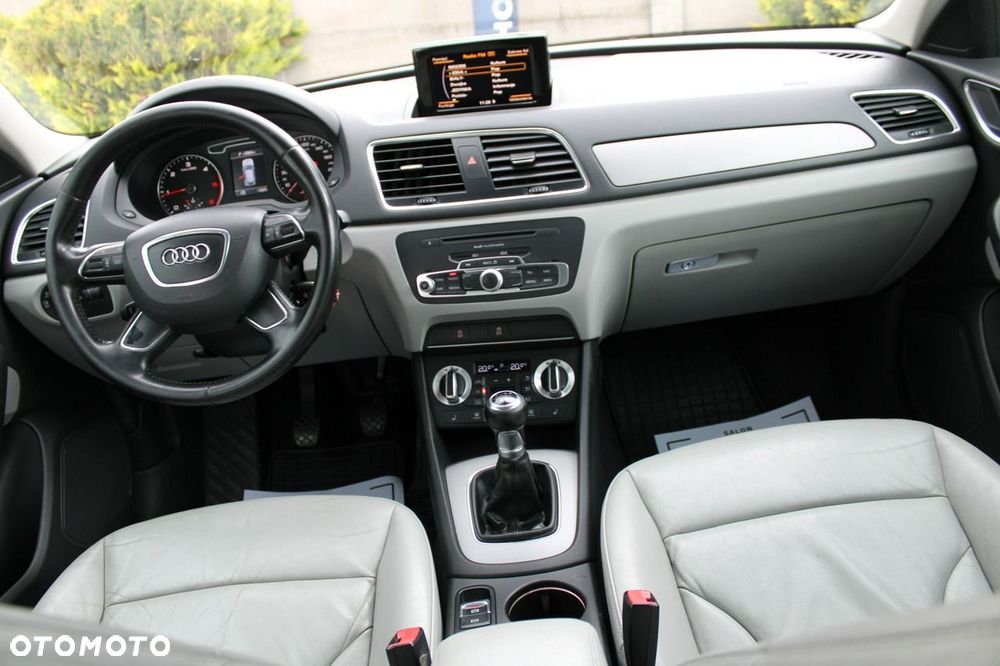 Audi Q3 - 23