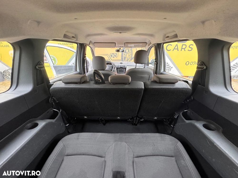 Dacia Lodgy 1.5 dCi Stepway - 11