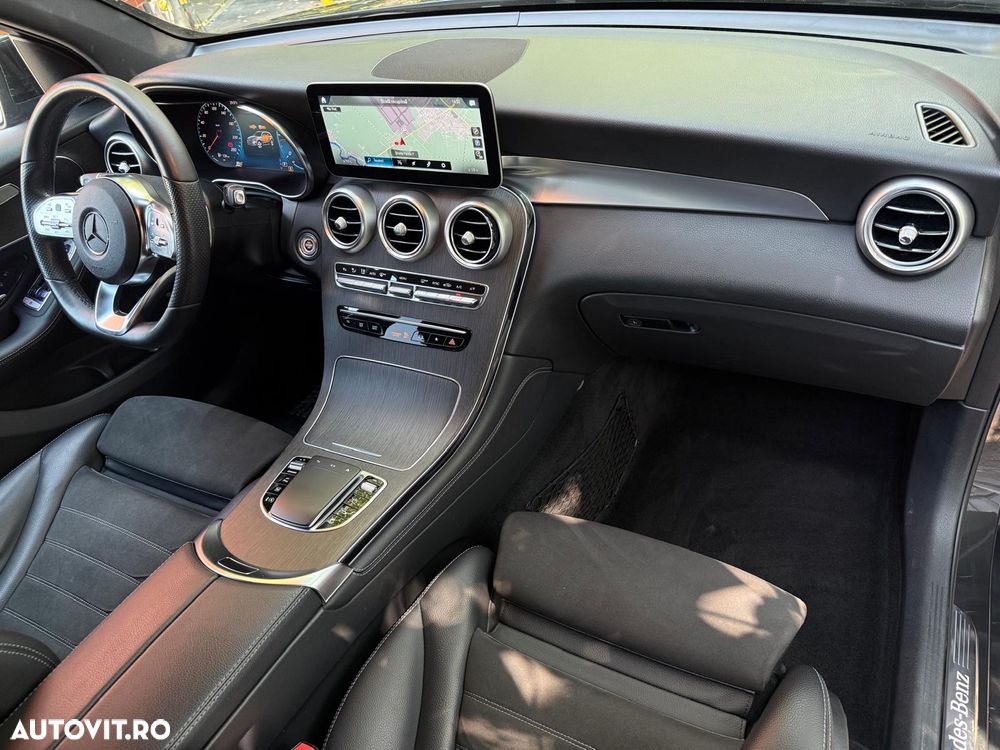 Mercedes-Benz GLC - 24