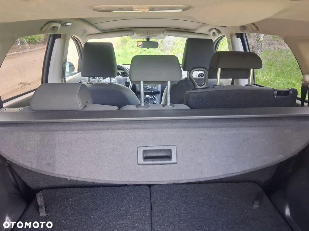 Nissan Qashqai+2 2.0 Visia - 13