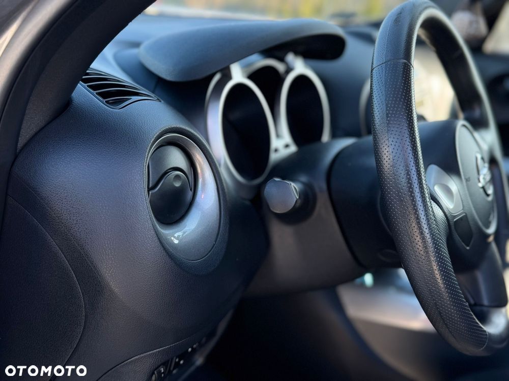 Nissan Juke 1.6 Visia Plus - 14