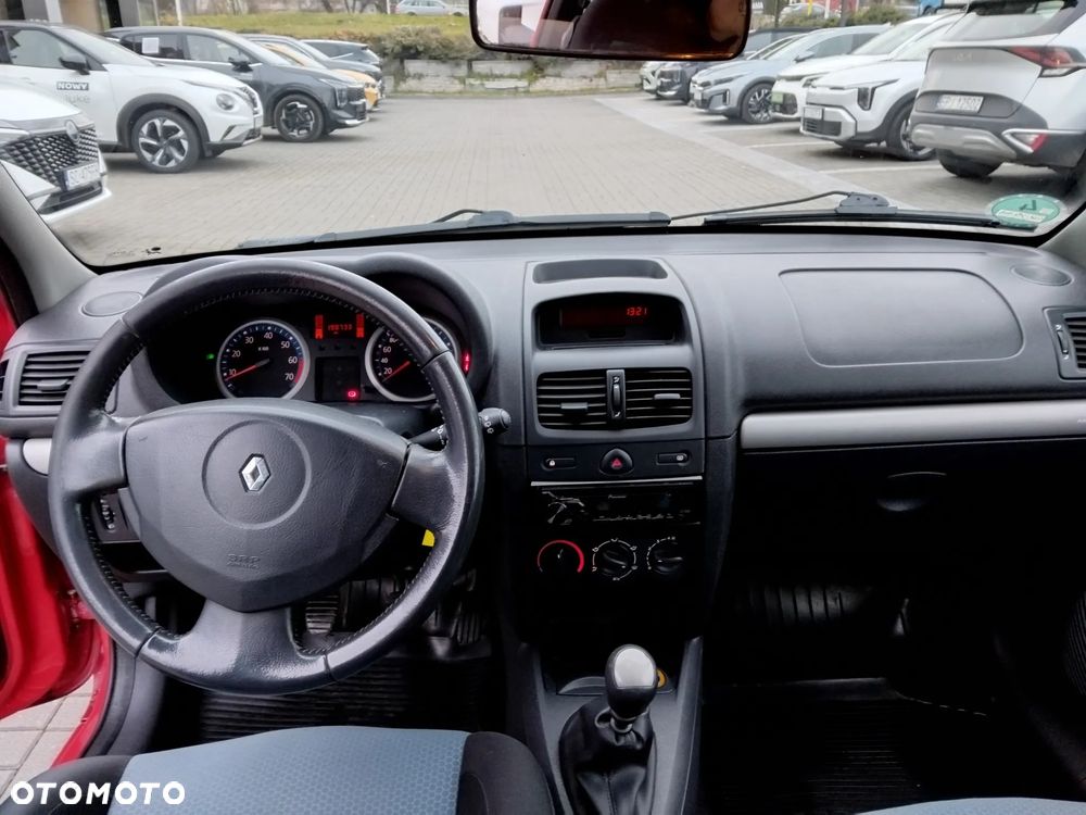 Renault Clio 1.2 16V Expression - 6