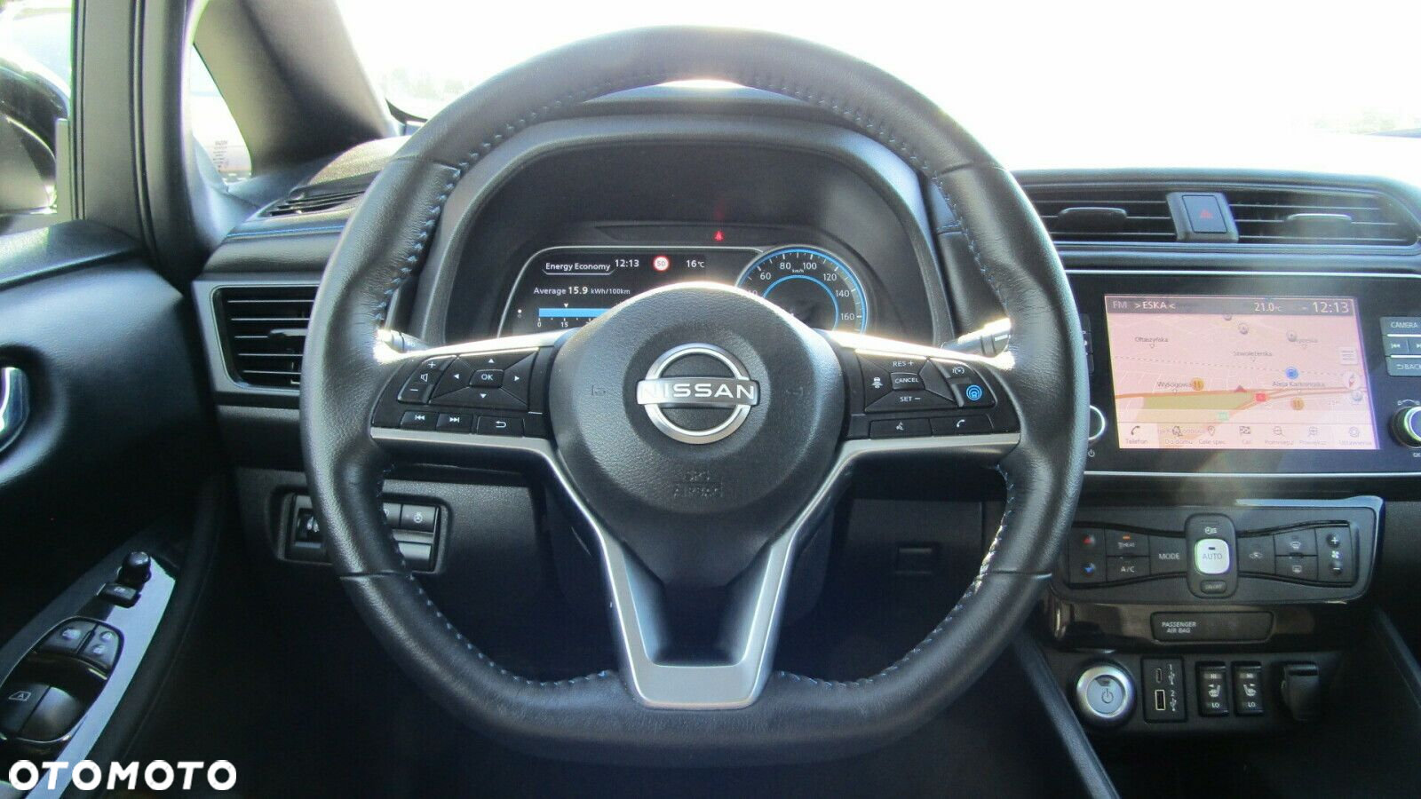 Nissan Leaf - 14