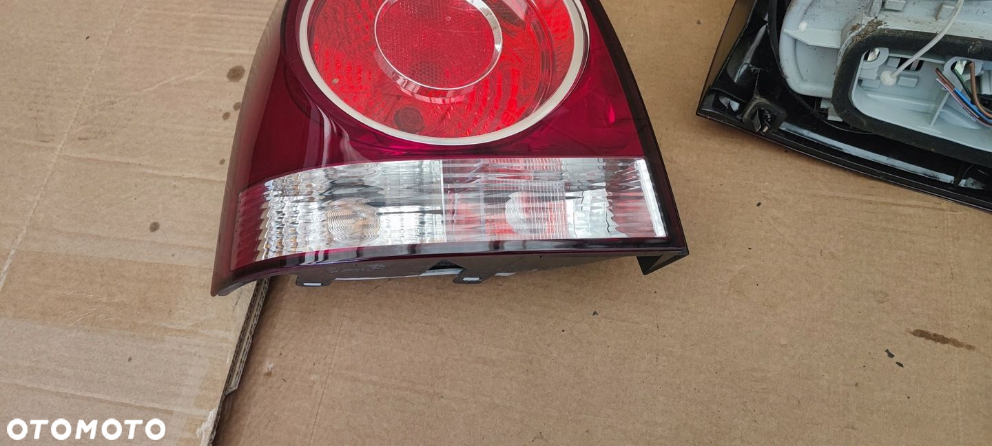 VW POLO 9N FL LIFT LAMPA LAMPY TYŁ TYLNE LEWA  PRAWA ŁADNE KOMPLET - 8